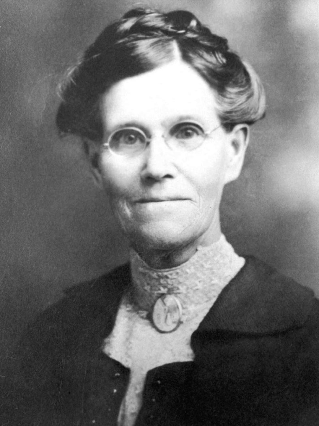 Charlotte Moulton (1851 - 1940) Profile